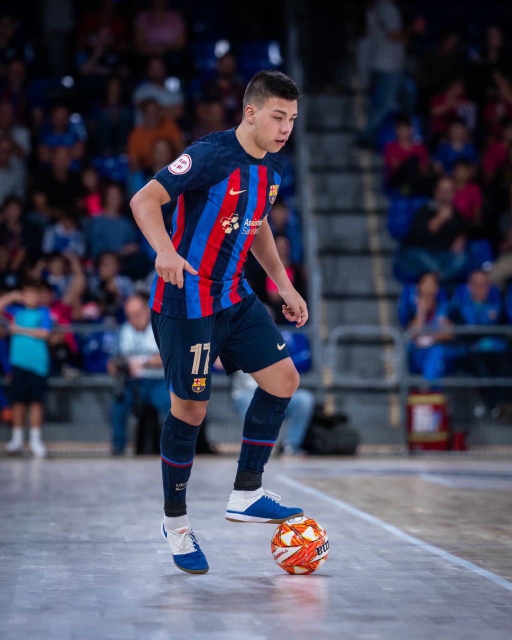 Harrison Santos: (FC Barcelona Futsal y Selección Colombia Futsal) “Vengo de un barrio donde las pistas son de asfalto y ahora estar aquí en los mejores pabellones, me hace dar cuenta que nada es&nbsp;imposible.”
