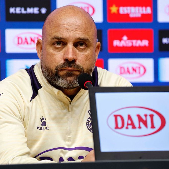 Manolo González en rueda de prensa