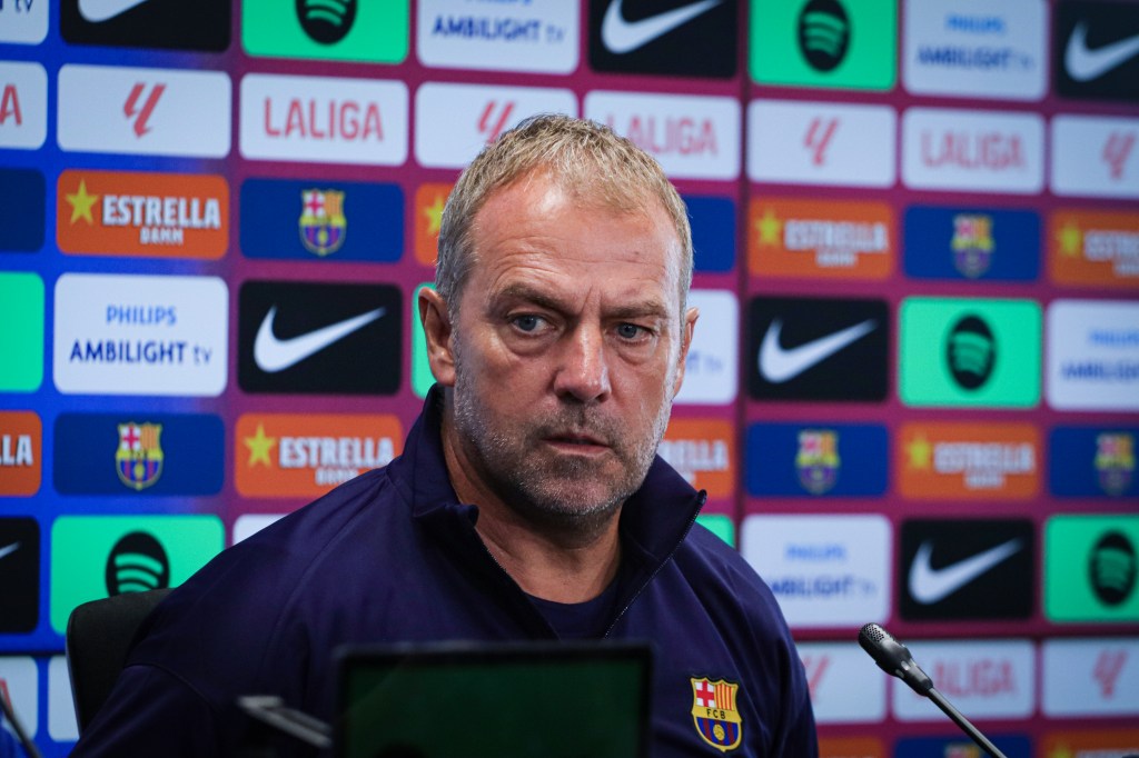 Hansi Flick carga contra la selección: España no ha cuidado a Lamine&nbsp;Yamal