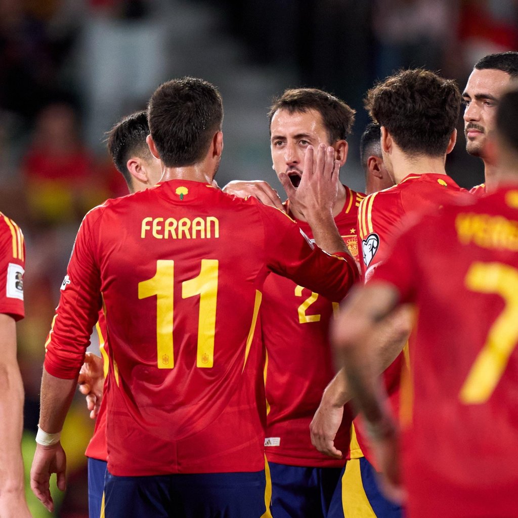 España 2-0 Georgia: La roja vence, convence y lidera a pesar de las&nbsp;bajas