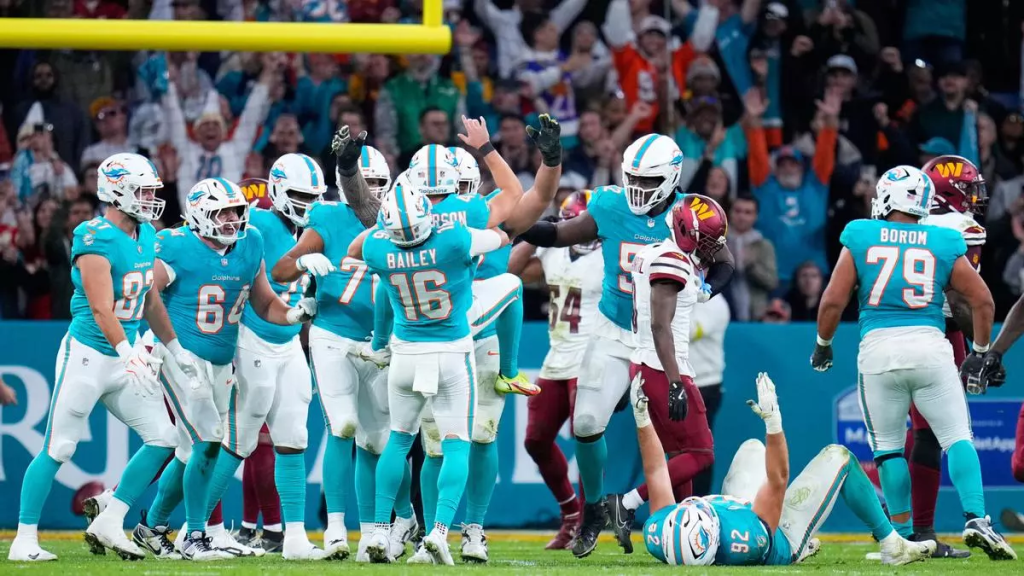 Madrid ya es territorio NFL: los Miami Dolphins se llevan el histórico ‘Madrid Game’ en el Bernabéu&nbsp;(16-13)