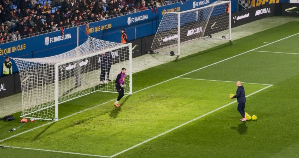 Joan García antes del derbi I Foto: Rubén Alés
