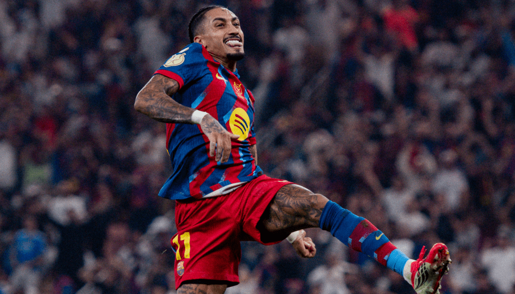 Raphinha celebrando el segundo gol I Foto: FC Barcelona