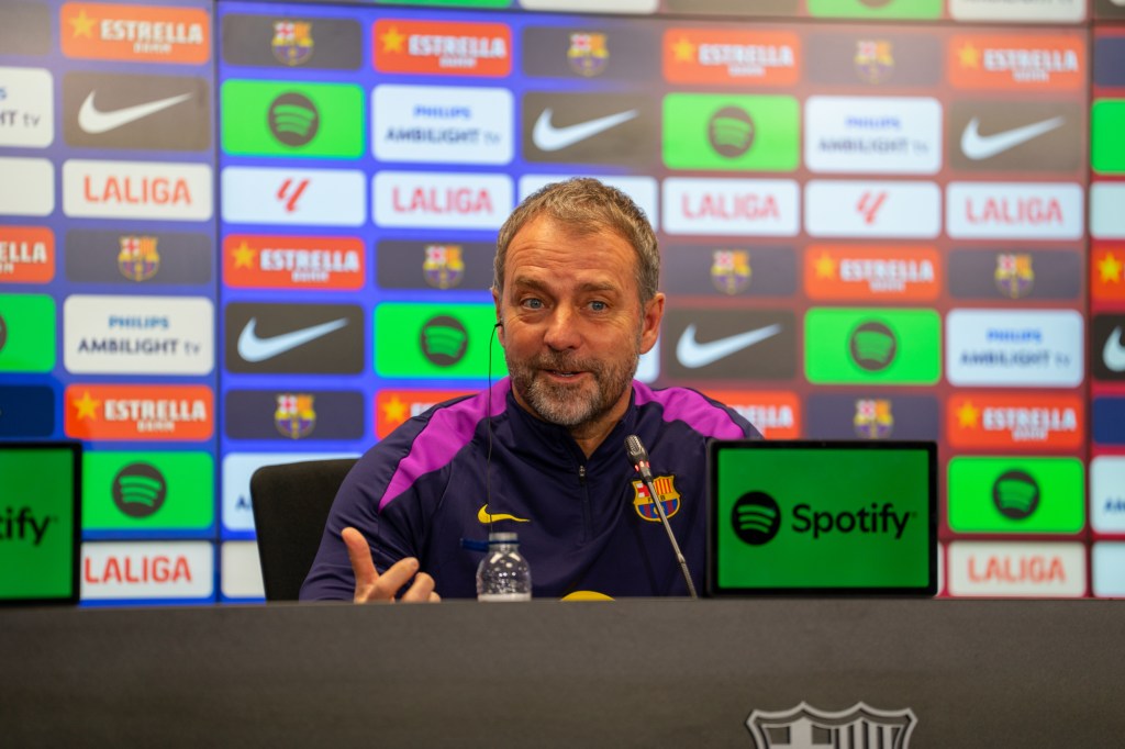 Hansi Flick: “Jugamos en casa y daremos todo por&nbsp;ganar”