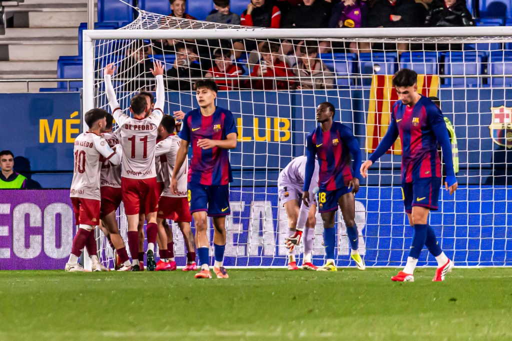 El Alcoyano se adelanta en el marcador I Foto: Diego Orduña