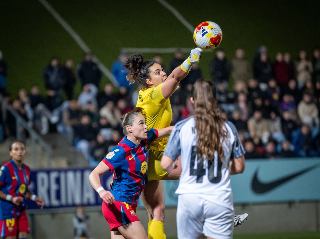 Valenzuela firma la noche perfecta y el Barça no&nbsp;pasa