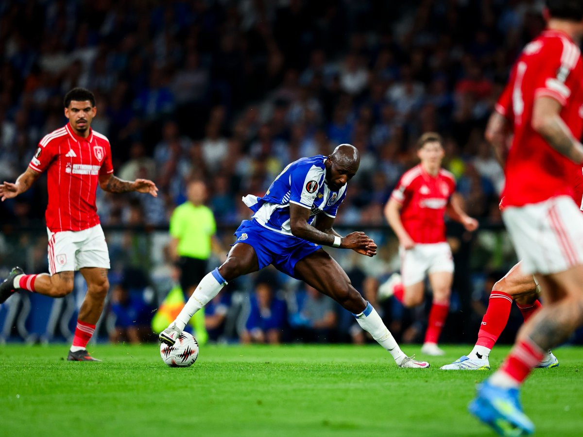 Del cielo al infierno en segundos: El Porto se castiga a sí mismo con un empate ante el&nbsp;Nottigham