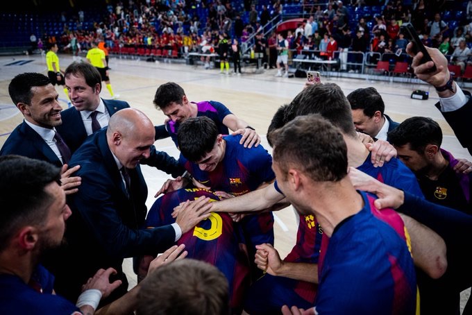 El Barça no se detiene: exhibición en el Palau y victoria contundente