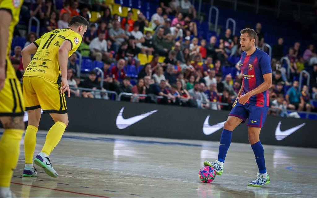 Pito moviendo el balón I Foto: FC Barcelona
