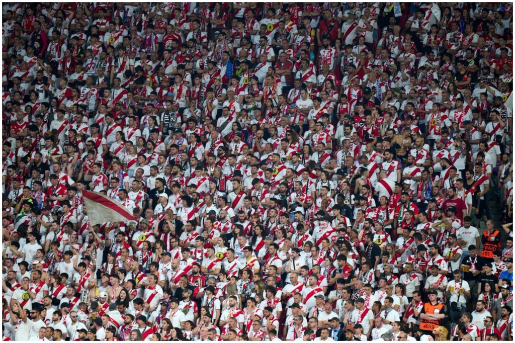 Afición del Rayo desplazada a Liepzig | Foto: Rayo Vallecano via X