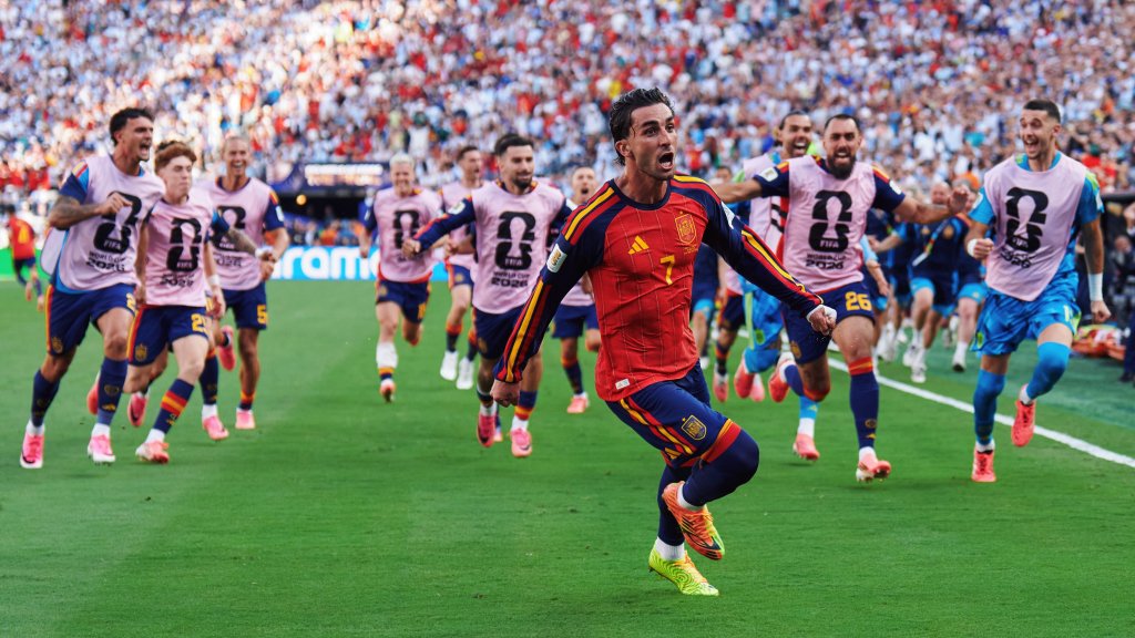España toca el cielo 16 años después: Ferran borda la segunda estrella ante Argentina